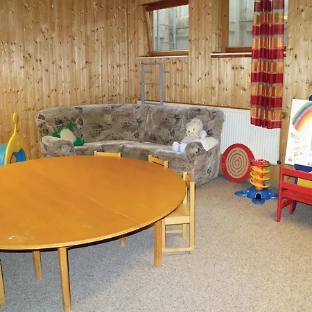 03 Apartment